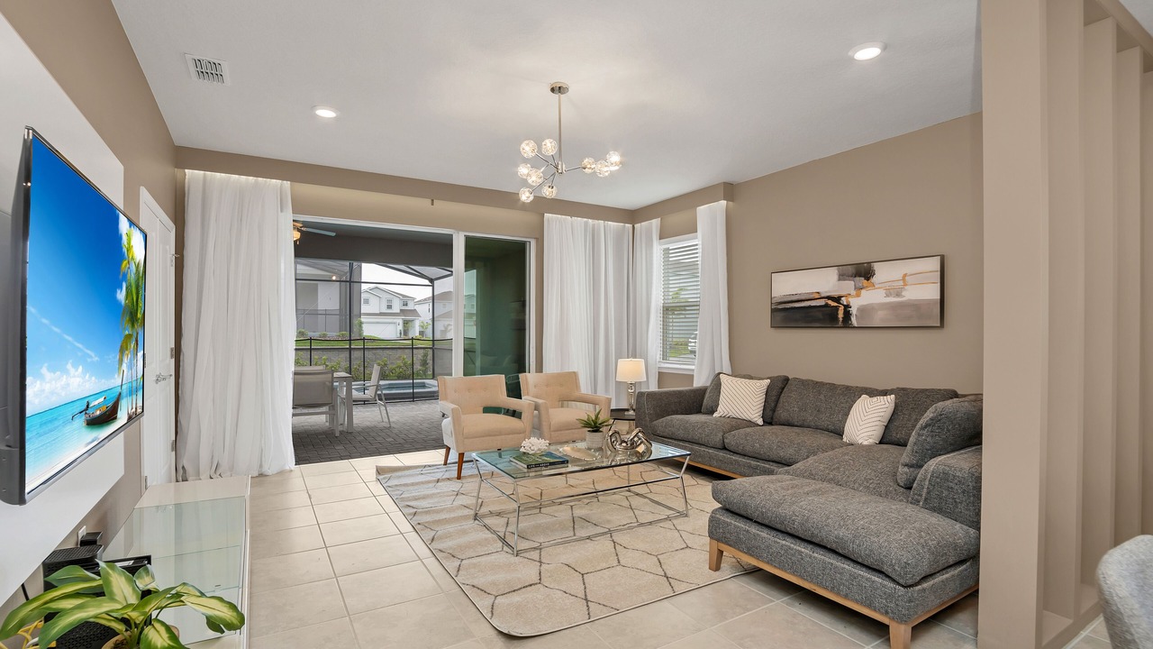 Photo of Livingroom in Davenport