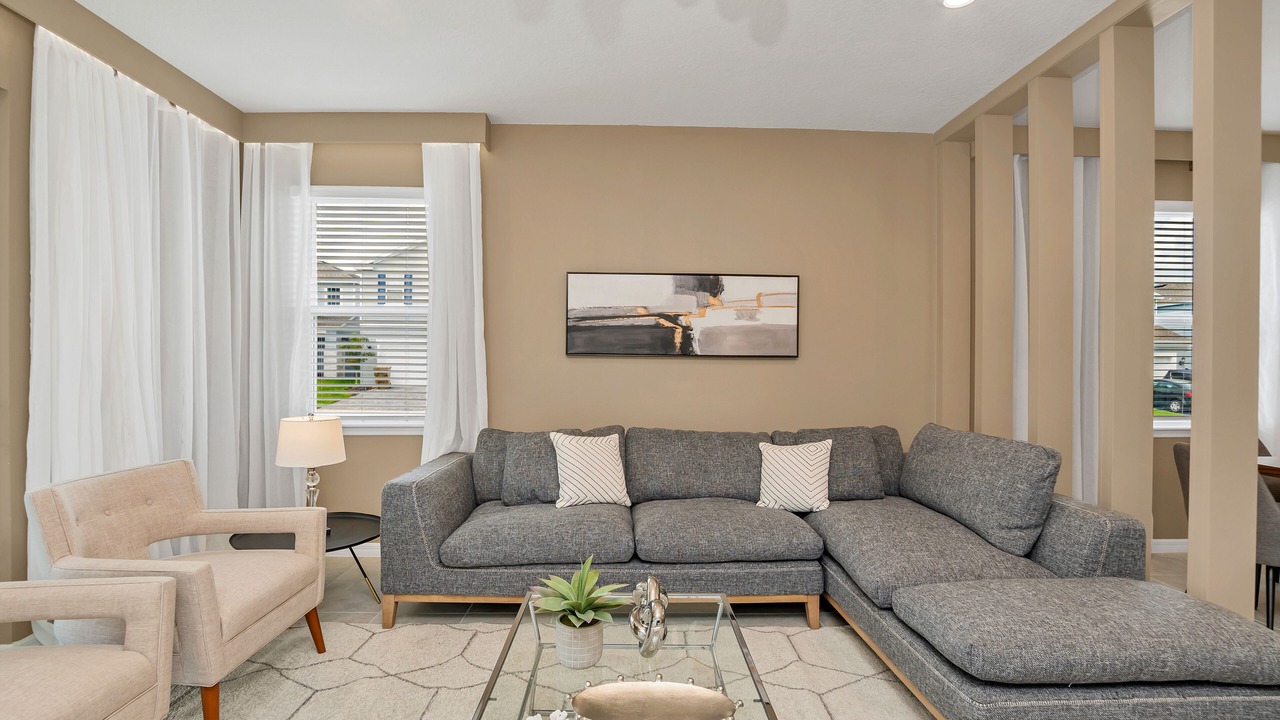 Photo of Livingroom in Davenport
