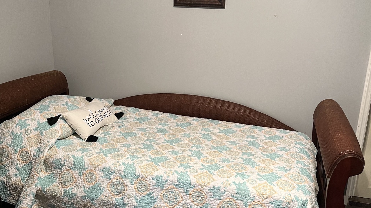 Photo of Bedroom in Crescent City