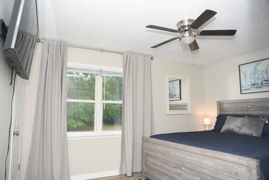 Photo of Bedroom in Grand Bay