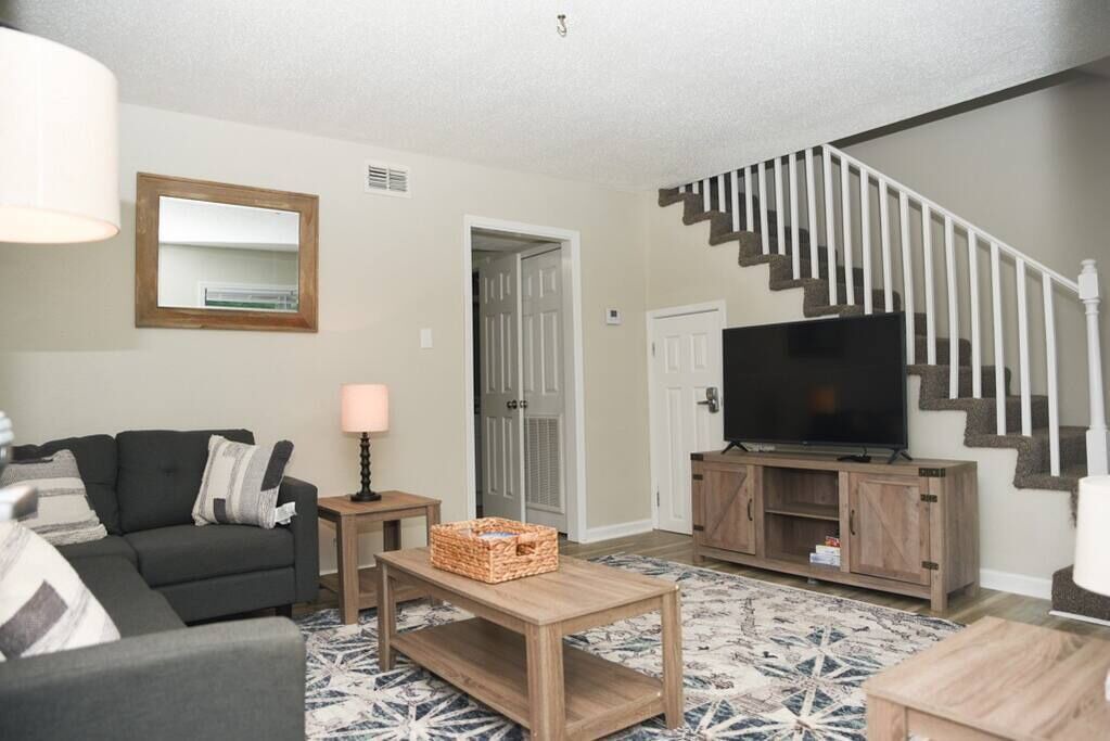 Photo of Livingroom in Grand Bay