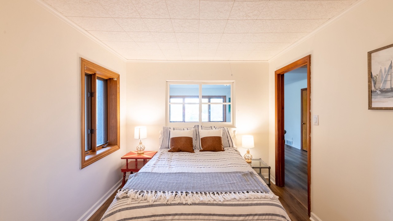 Photo of Bedroom in Whitehall