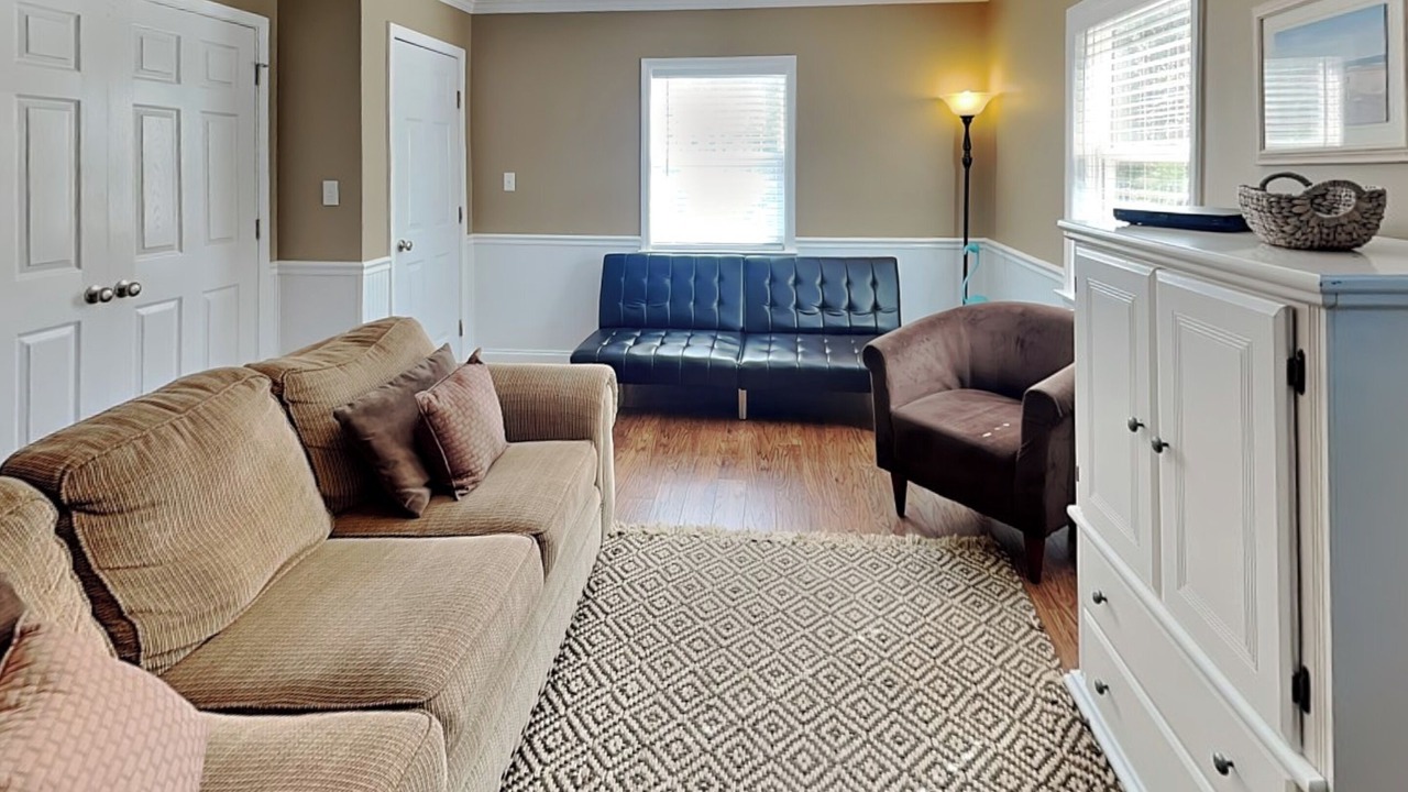 Photo of Bedroom in Tybee Island