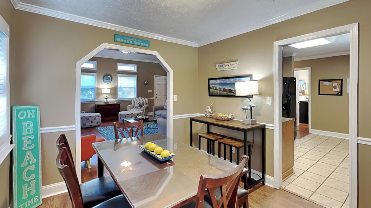 Photo of Livingroom in Tybee Island