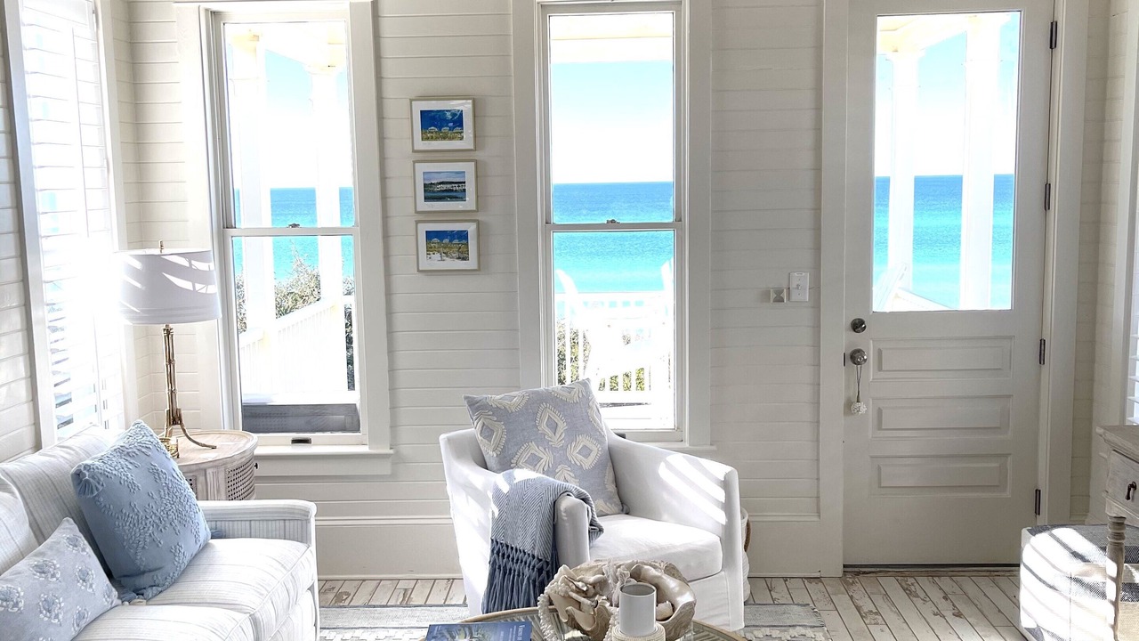 Photo of Livingroom in Seaside