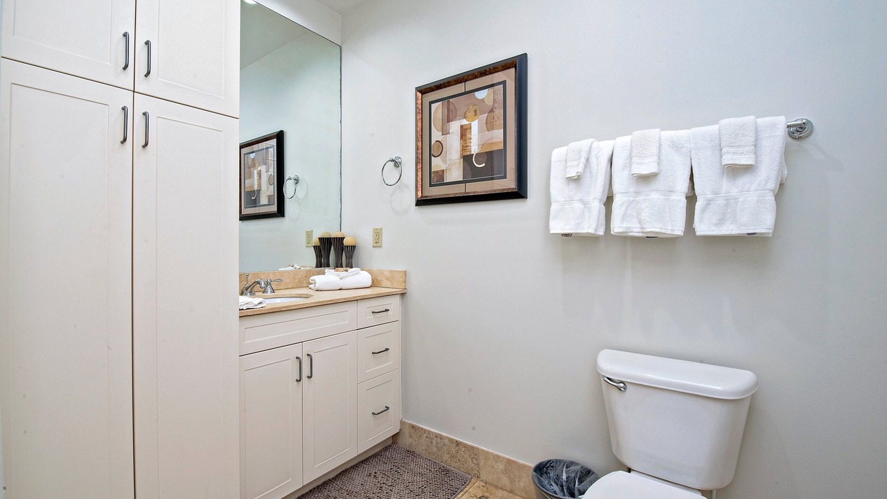 Photo of Bathroom in Ono Island