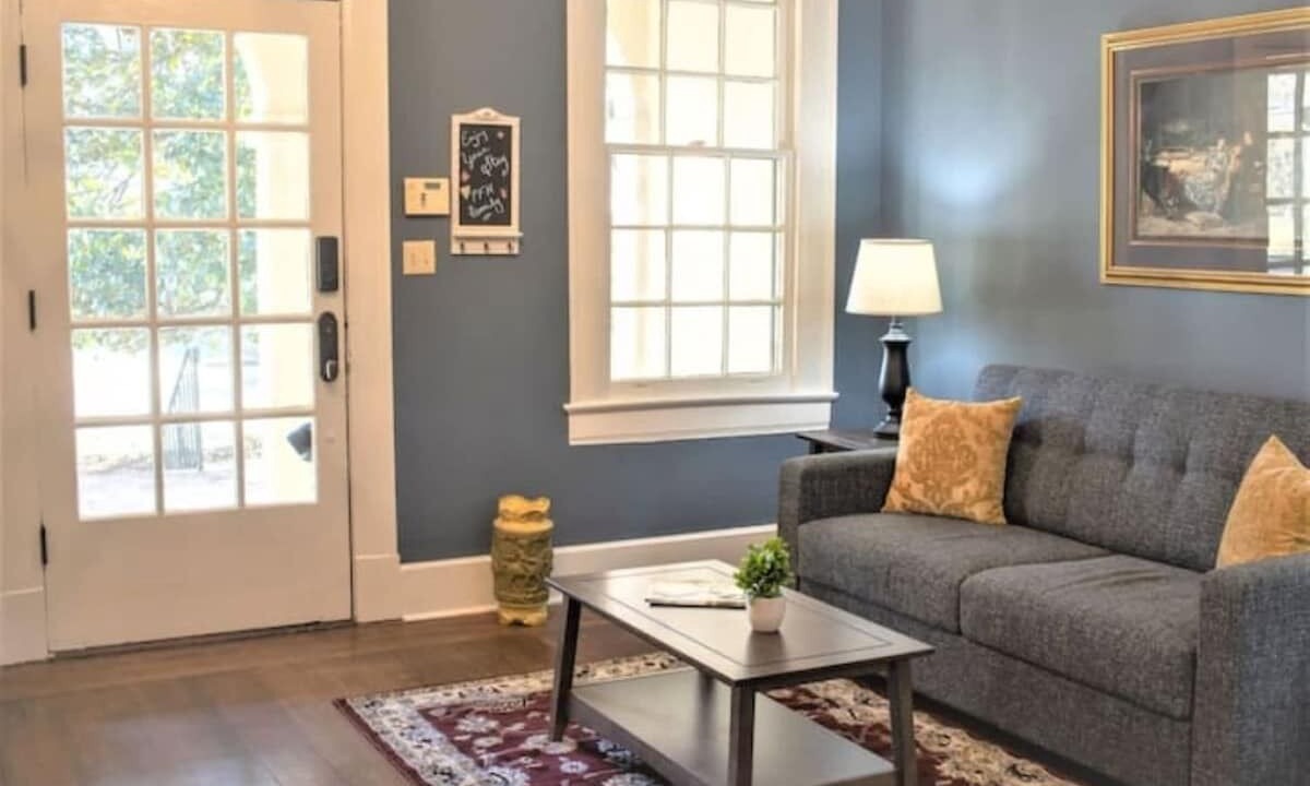 Photo of Livingroom in Montgomery