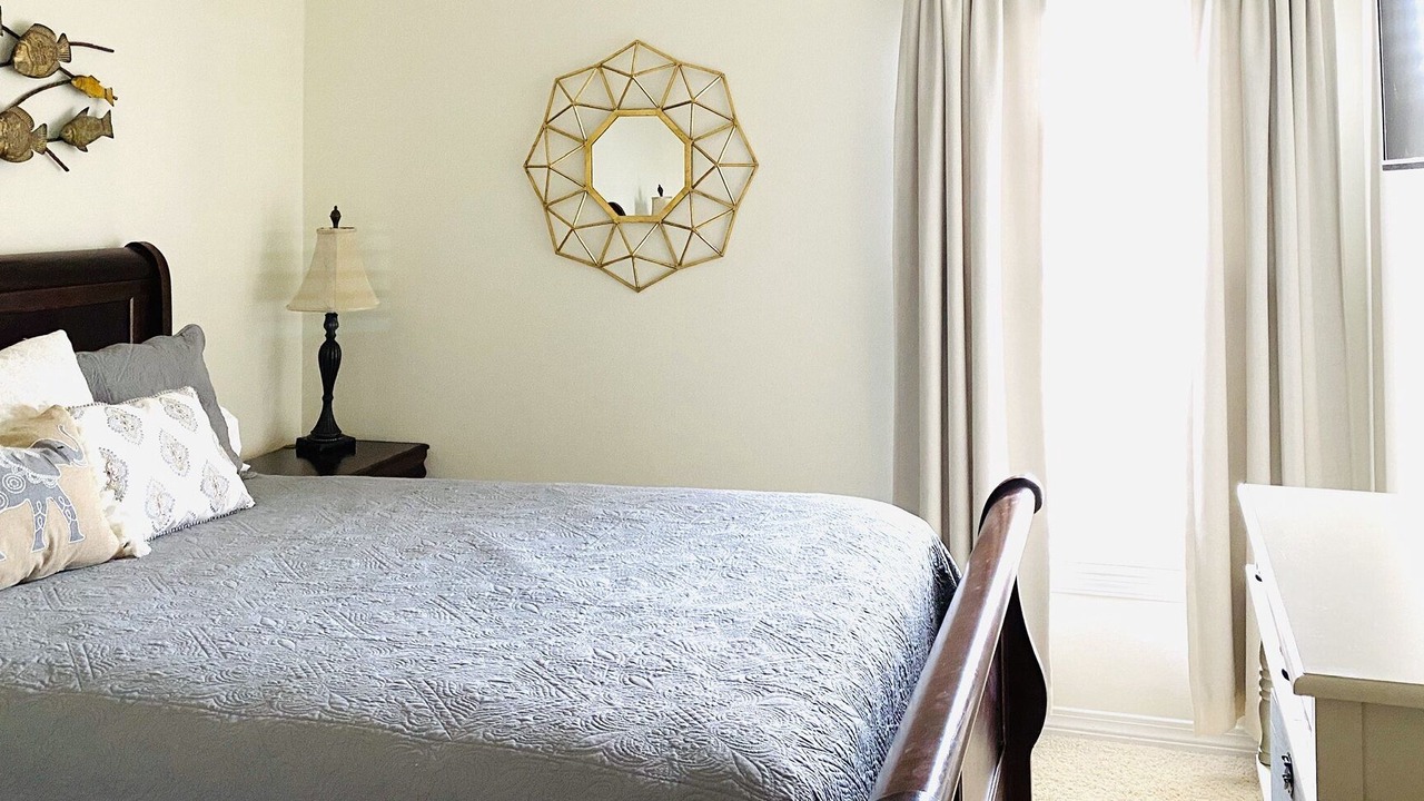 Photo of Bedroom in Ono Island