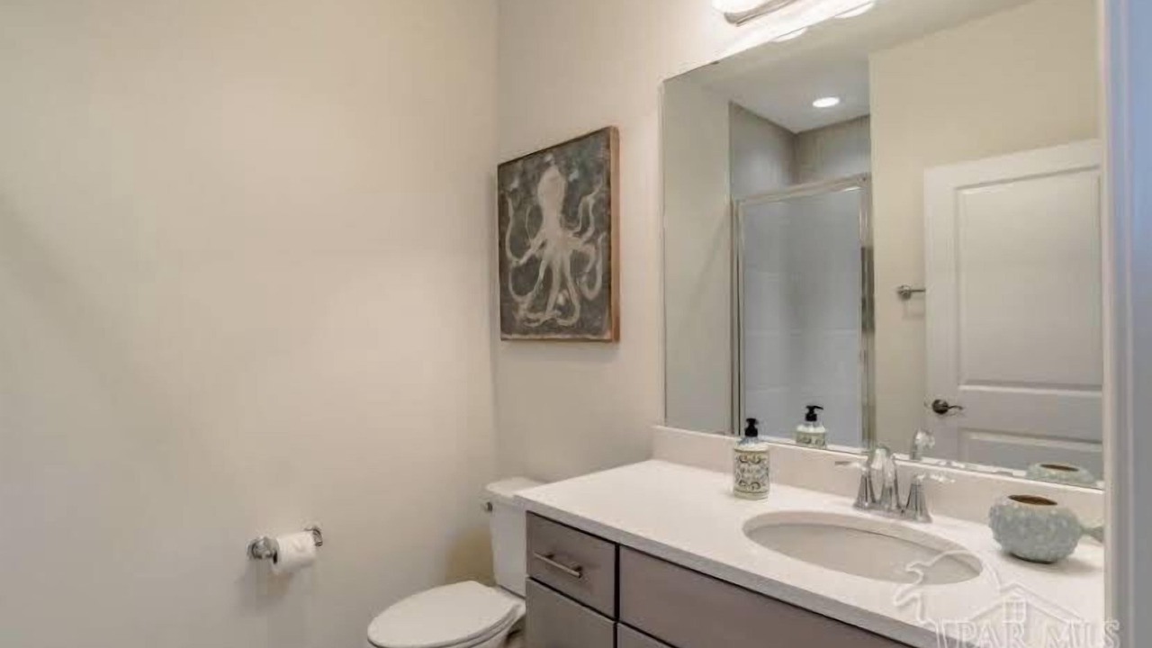 Photo of Bathroom in Ono Island