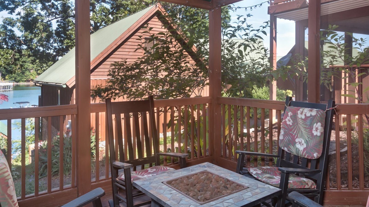 Photo of Outdoor in Six Mile