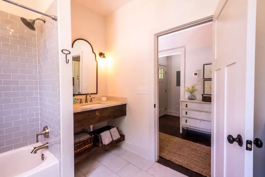 Photo of Bathroom in Tuscaloosa