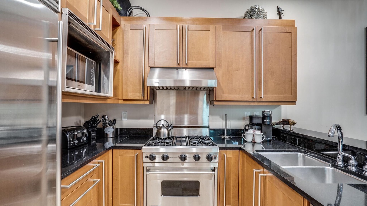Photo of Kitchen in Baytowne Wharf