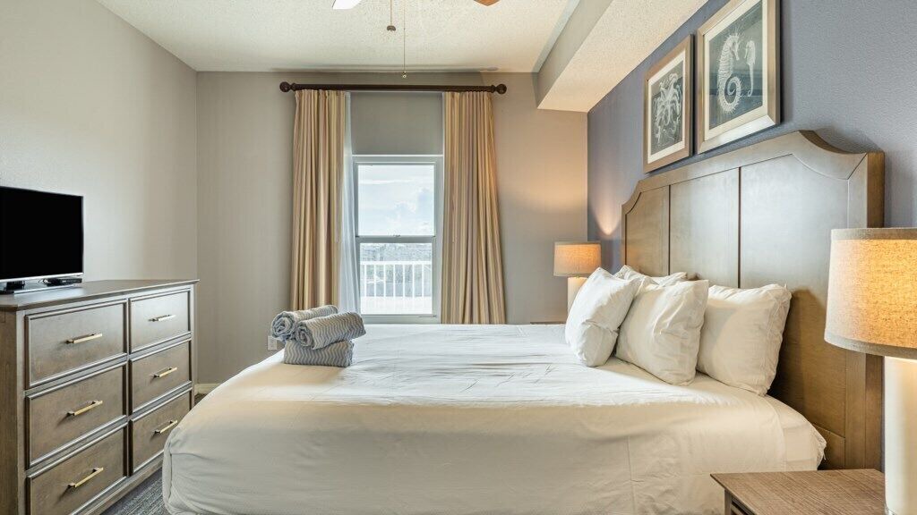 Photo of Bedroom in Miramar Beach