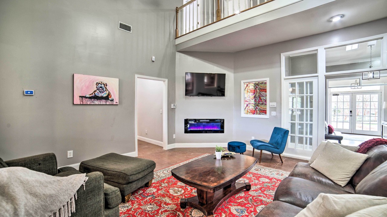 Photo of Livingroom in Starkville