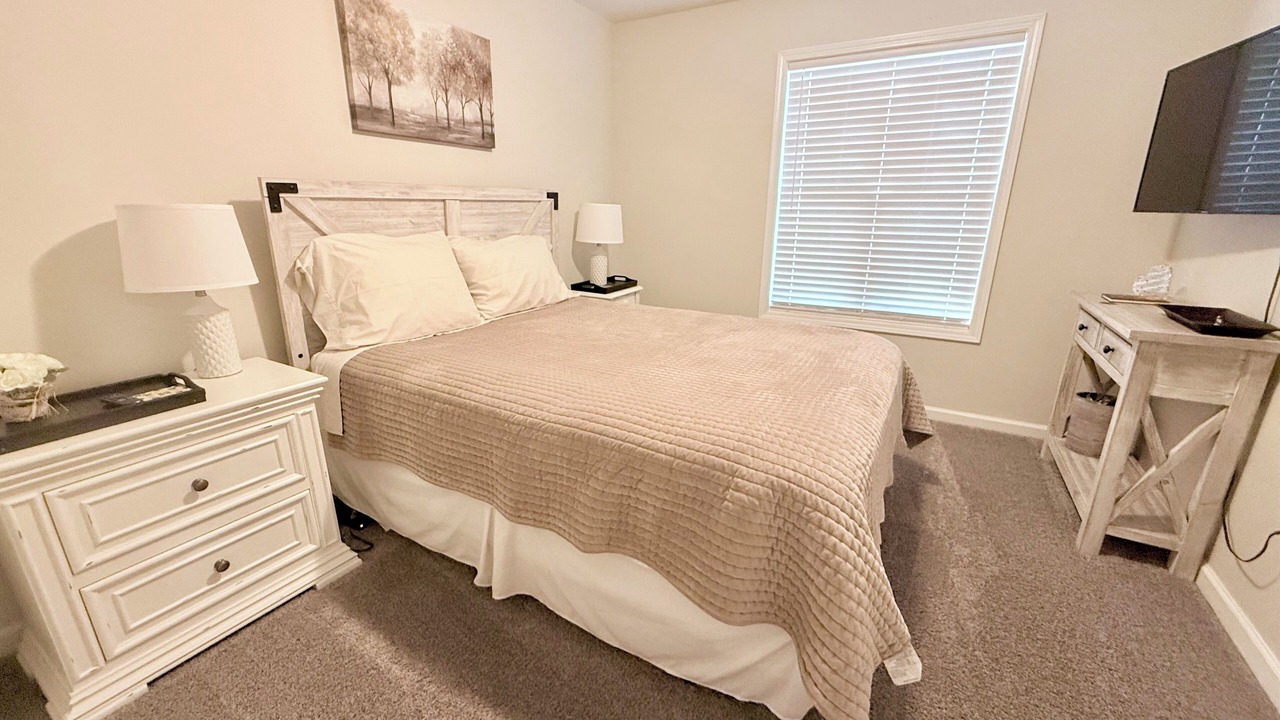 Photo of Bedroom in Town Center