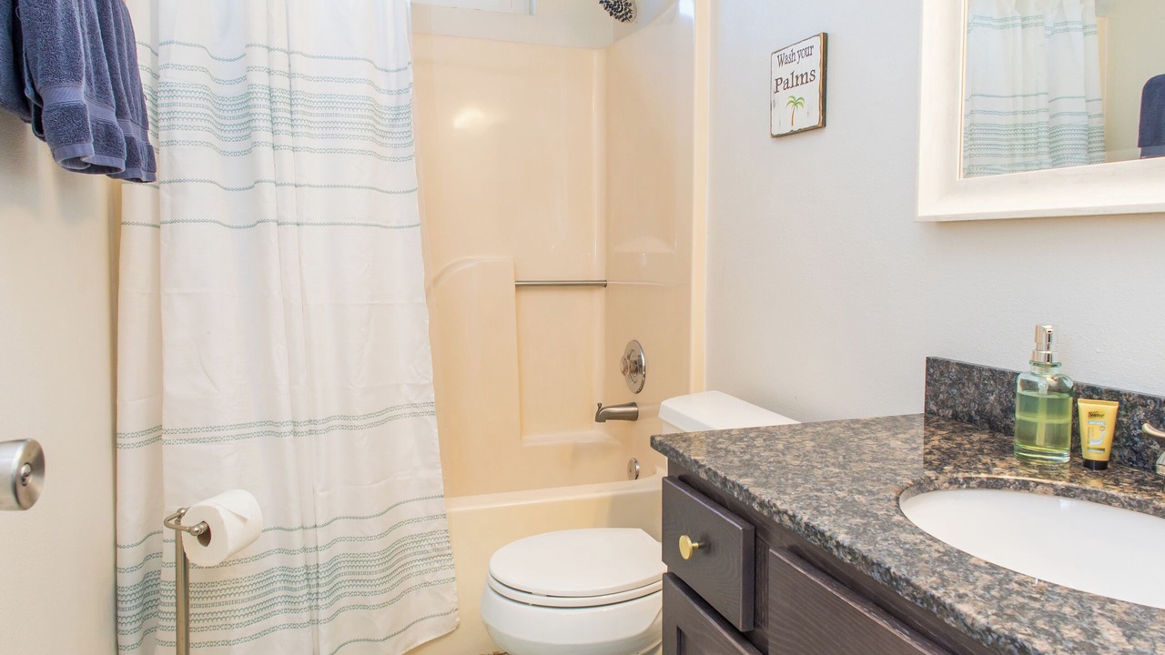 Photo of Bathroom in Ono Island