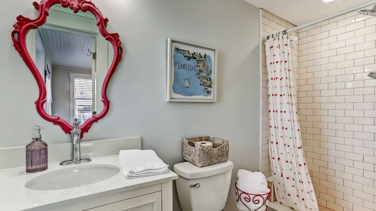 Photo of Bathroom in Fernandina Beach