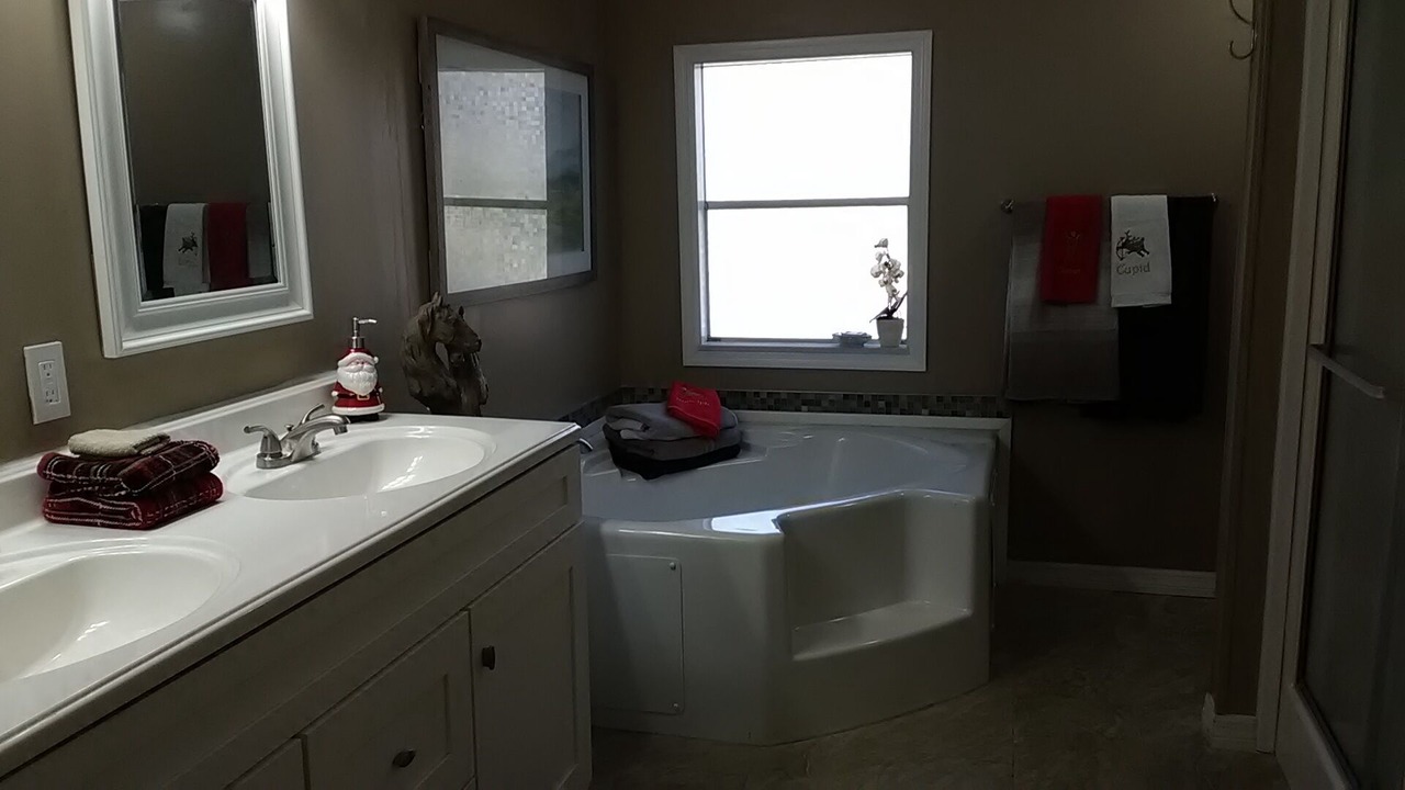 Photo of Bathroom in Florahome