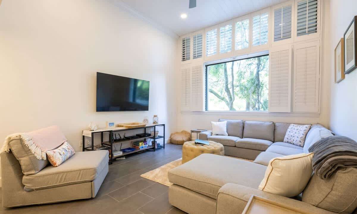 Photo of Livingroom in Fernandina Beach