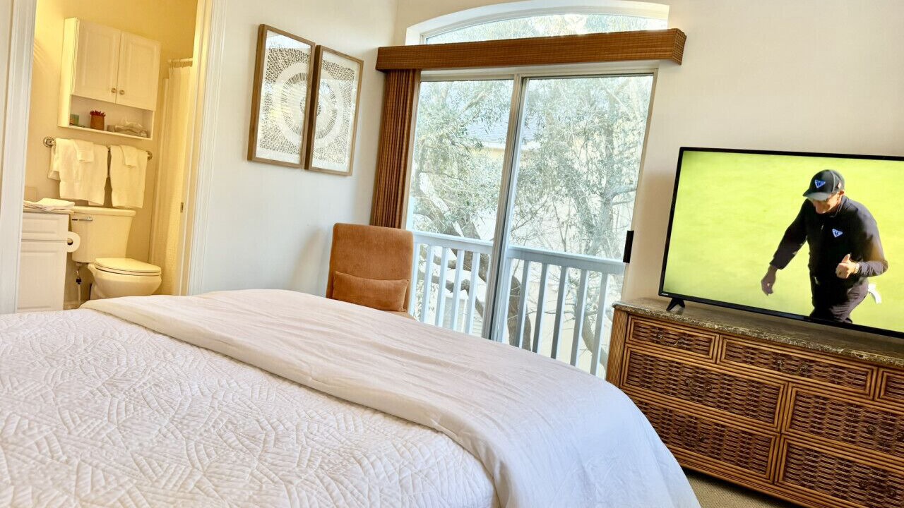 Photo of Bedroom in Gulf Shores