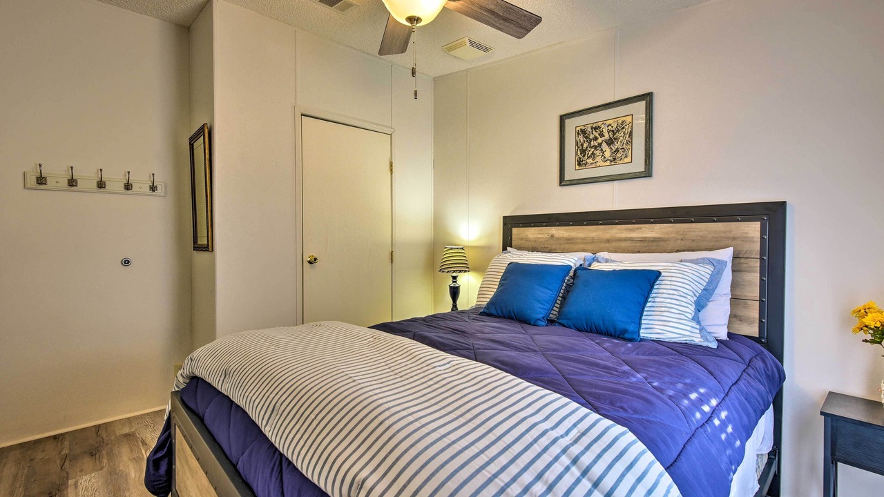 Photo of Bedroom in Crescent City