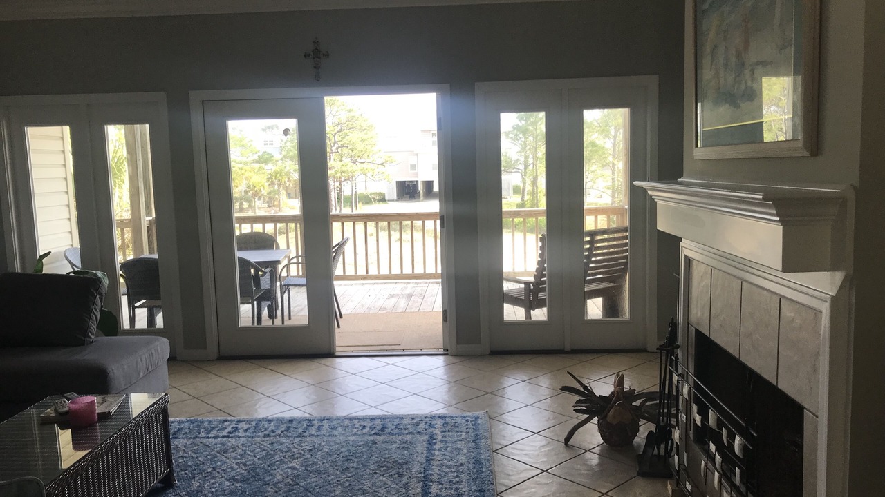 Photo of Livingroom in Audubon Place