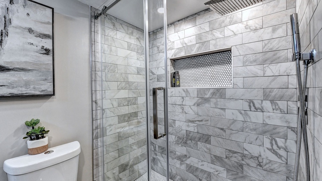 Photo of Bathroom in Lindridge-Martin Manor