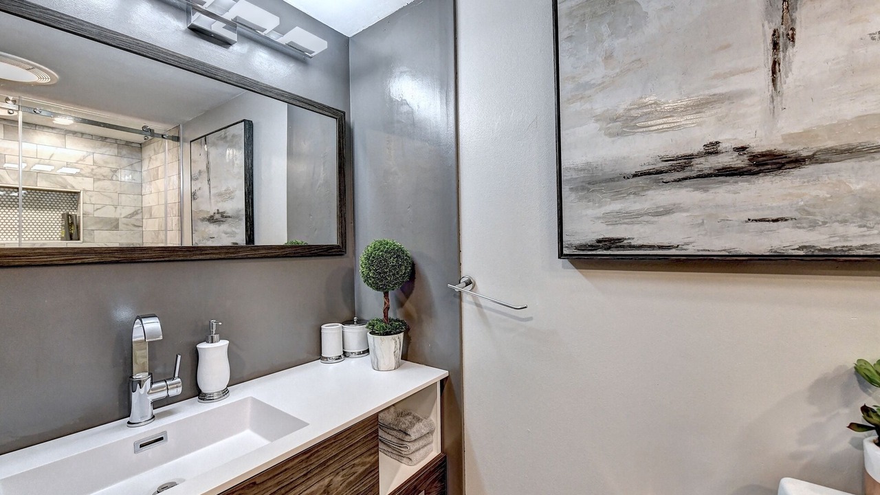 Photo of Bathroom in Lindridge-Martin Manor