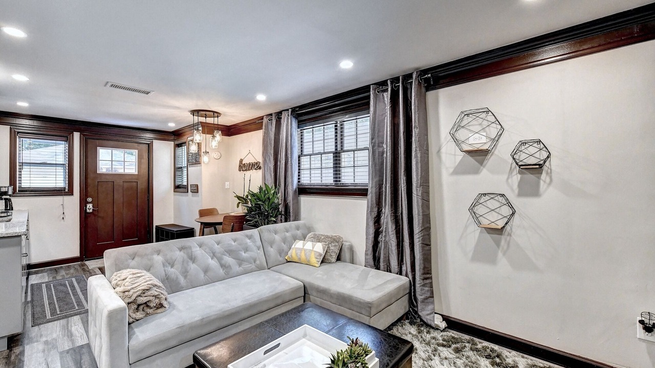 Photo of Livingroom in Lindridge-Martin Manor