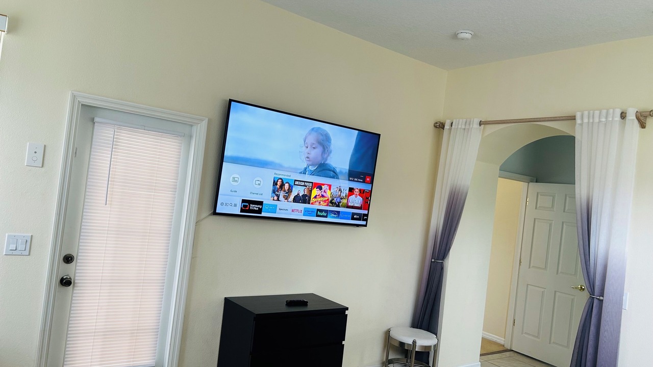 Photo of Bedroom in Ridgewood Lakes