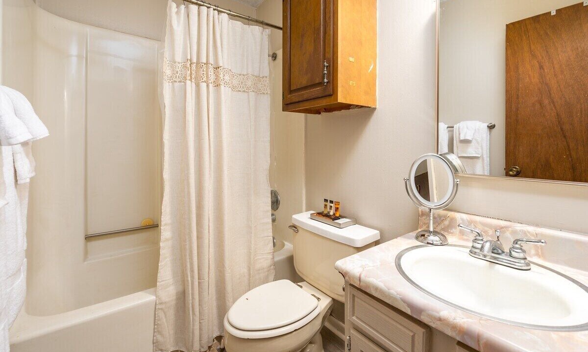 Photo of Bathroom in Pineville
