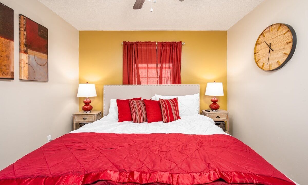 Photo of Bedroom in Pineville