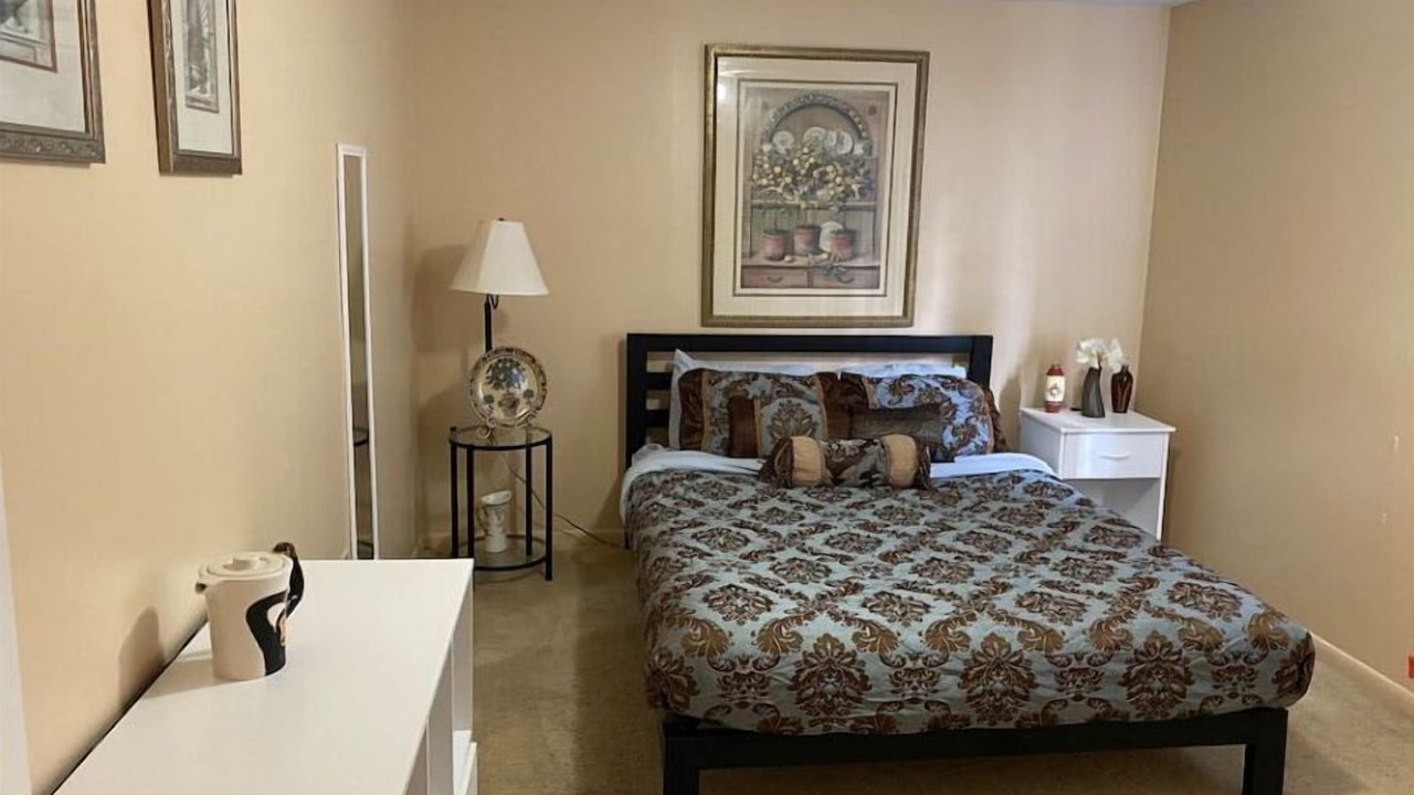 Photo of Bedroom in Valdosta