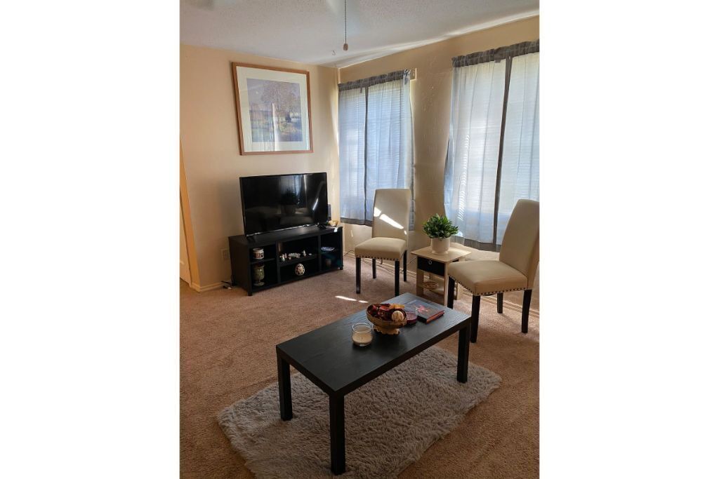 Photo of Livingroom in Valdosta