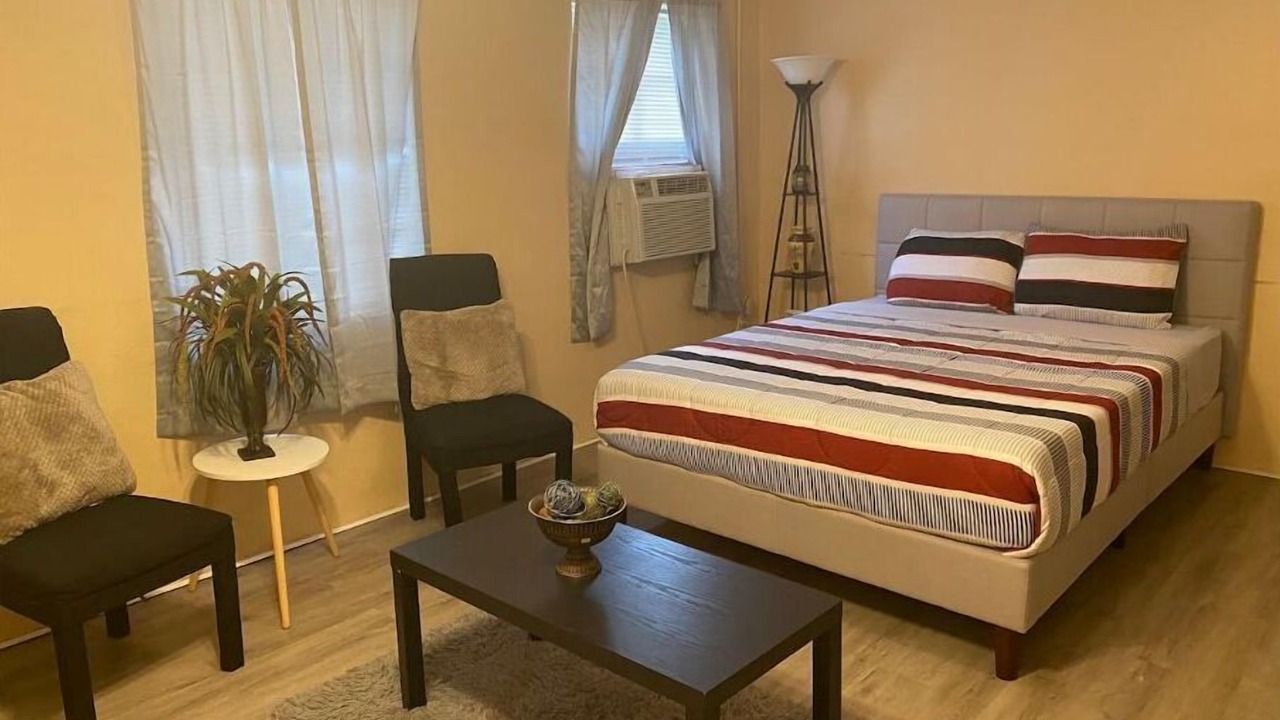 Photo of Bedroom in Valdosta