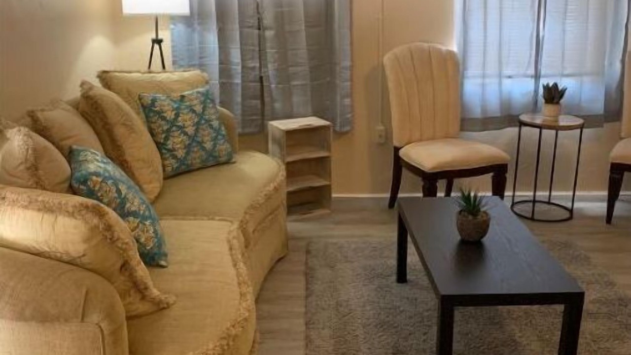 Photo of Livingroom in Valdosta