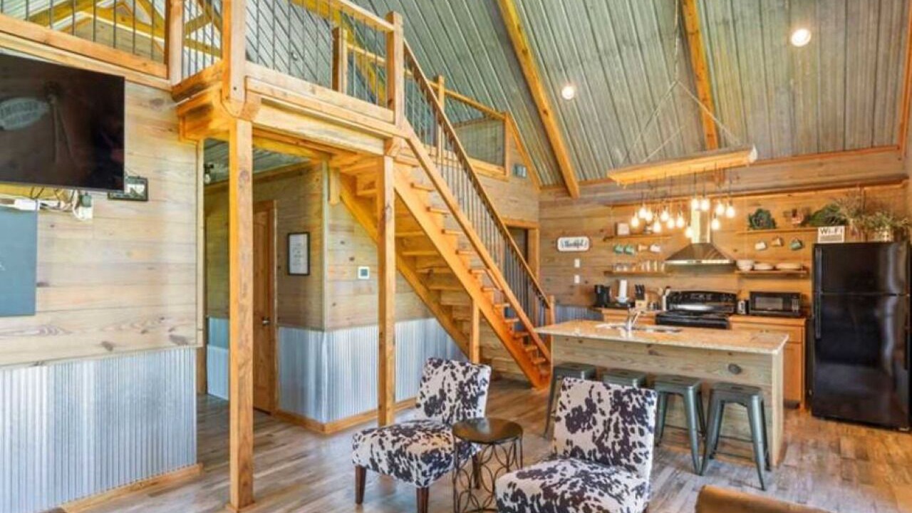 Photo of Livingroom in Union Springs