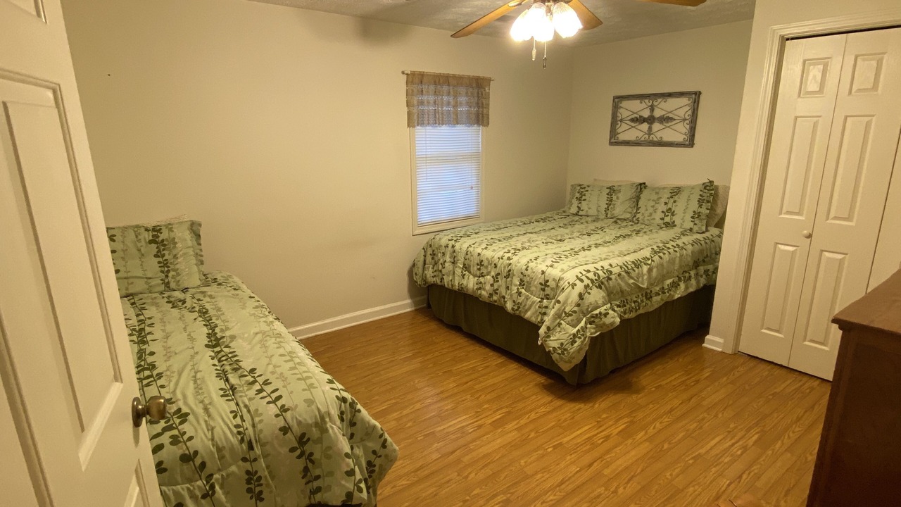 Photo of Bedroom in Woodland