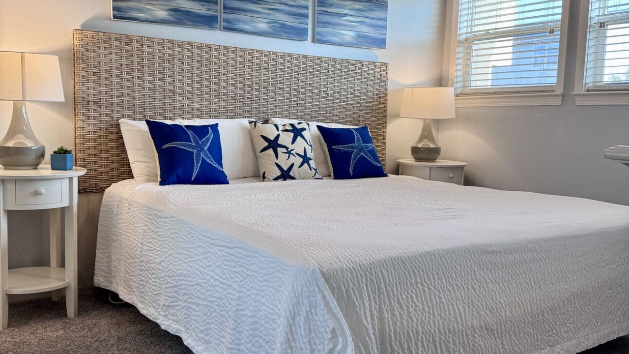 Photo of Bedroom in Miramar Beach