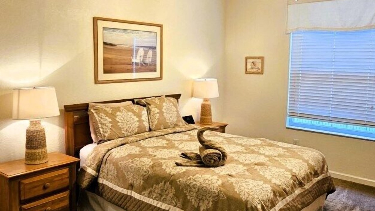 Photo of Bedroom in Windsor Palms