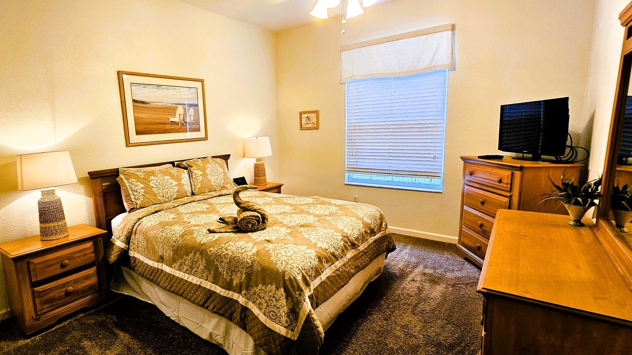 Photo of Bedroom in Windsor Palms