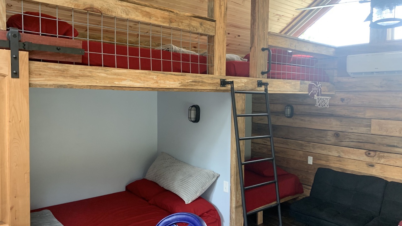 Photo of Bedroom in Biloxi