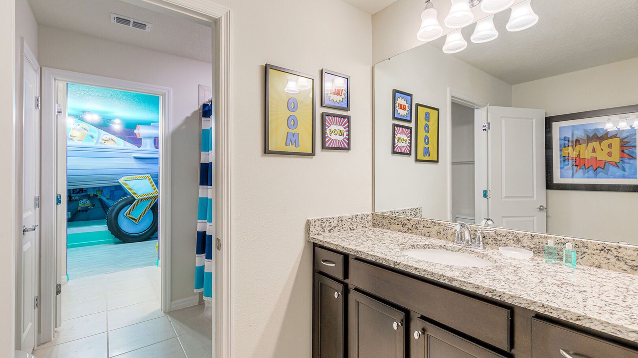 Photo of Bathroom in Davenport
