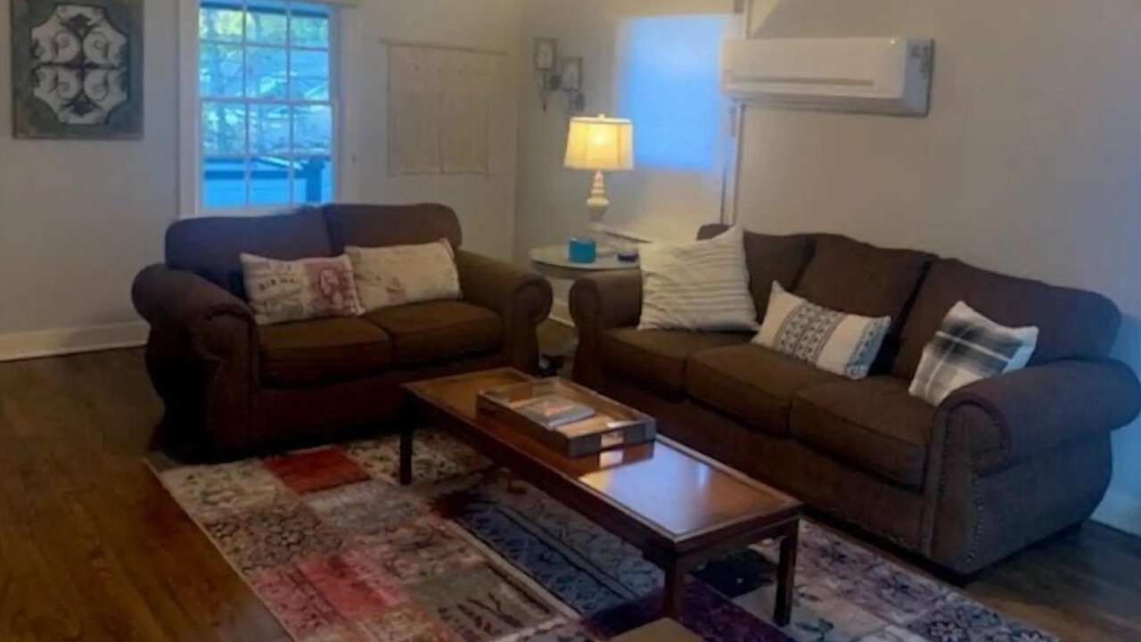 Photo of Livingroom in Laurel