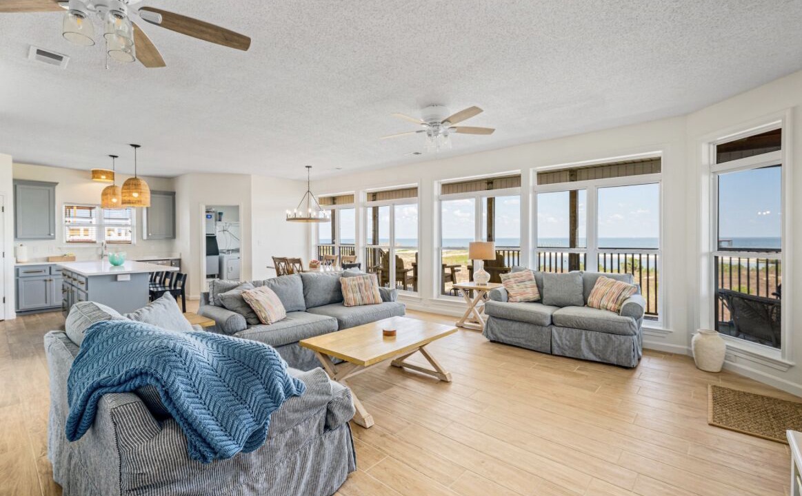 Photo of Livingroom in Dauphin Island