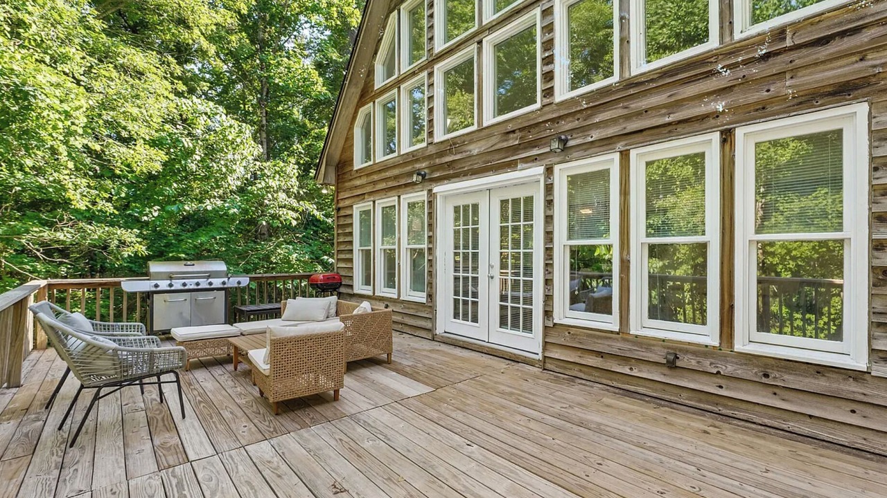 Photo of Patio Balcony in Northport