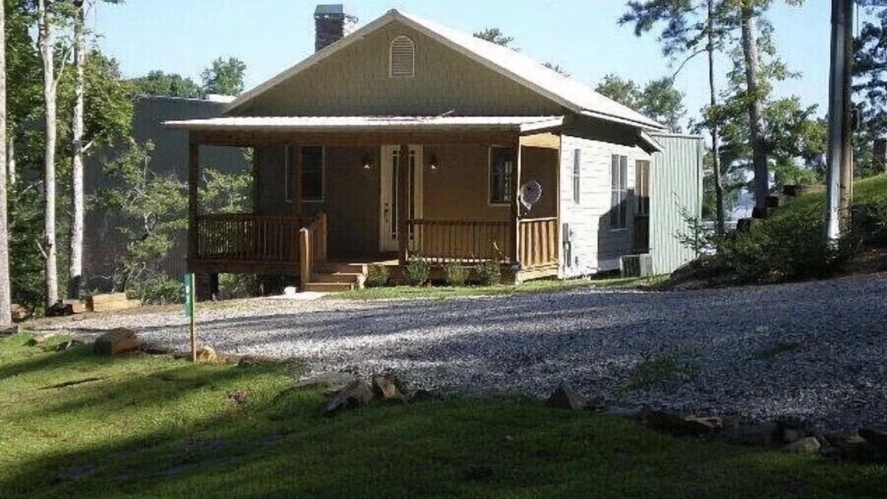 Photo of Others in Dadeville