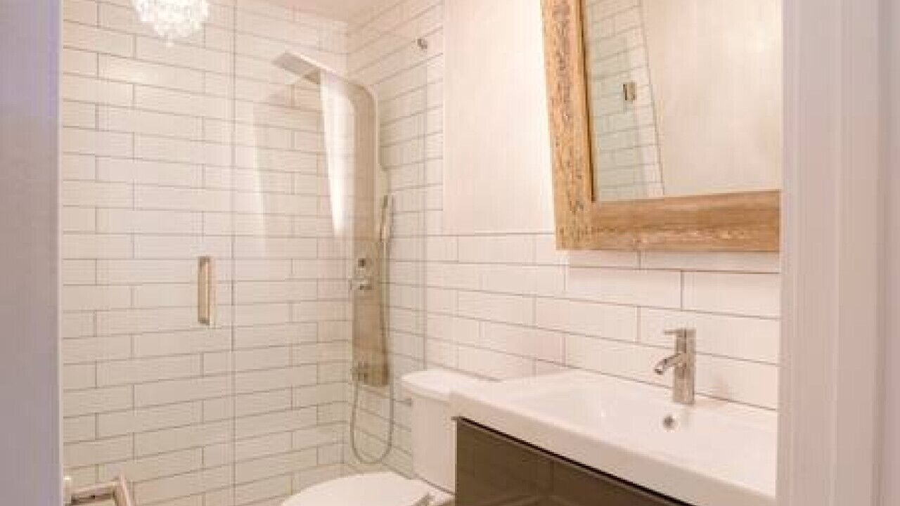 Photo of Bathroom in New Smyrna Beach