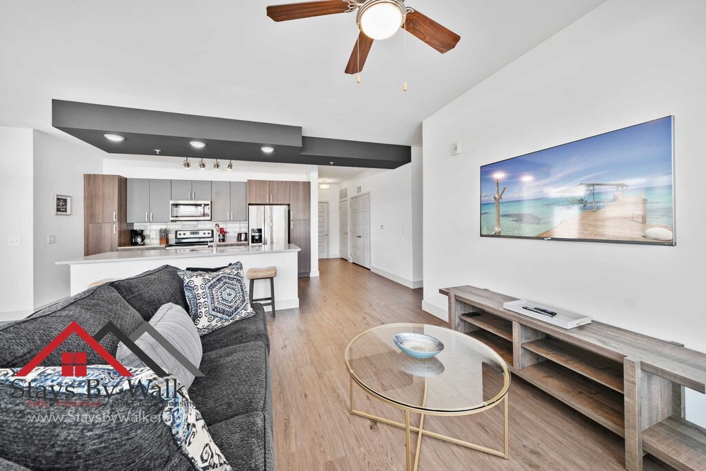 Photo of Livingroom in Oakland