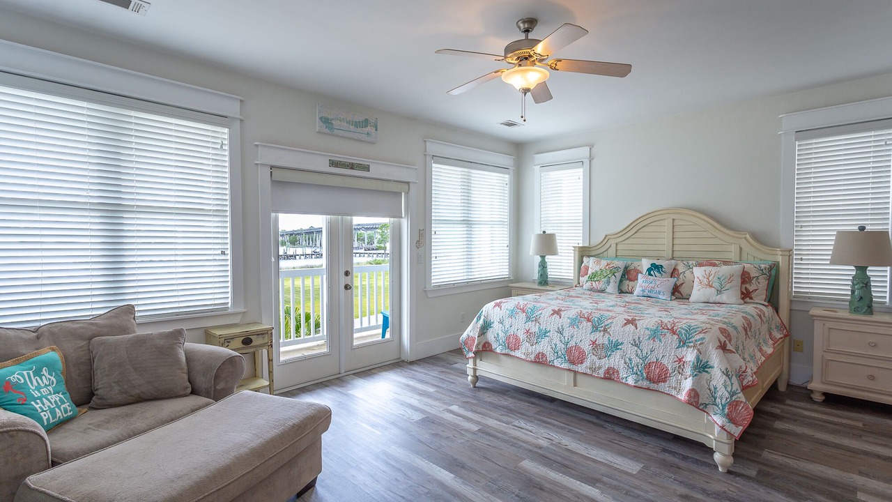 Photo of Bedroom in Carrabelle